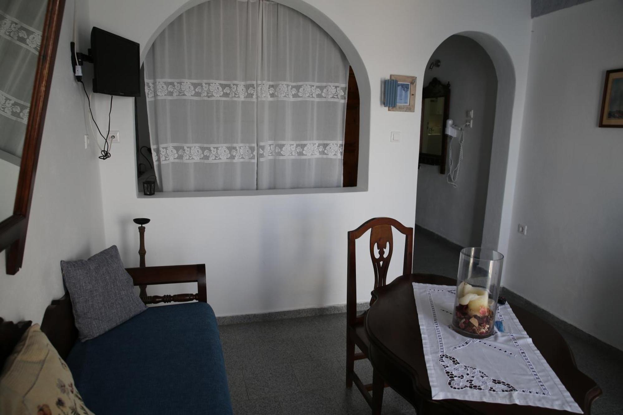 Annio Santorini Apartment Имеровигли Стая снимка