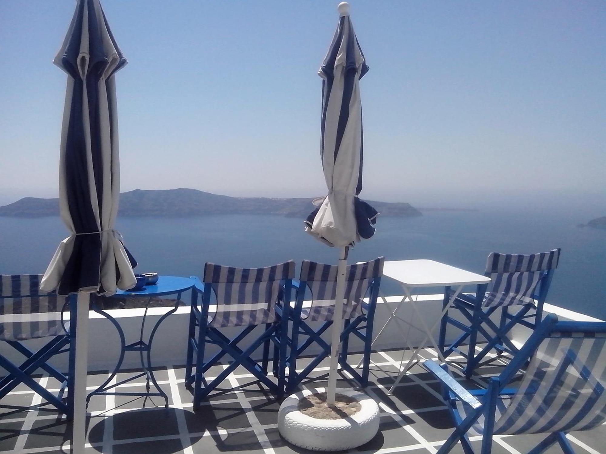 Annio Santorini Apartment Имеровигли Стая снимка